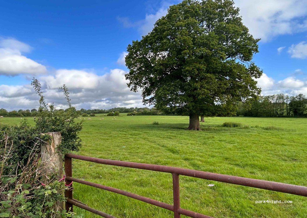 (NP15 2EU) Monmouth - Groesenon Road — foto 2