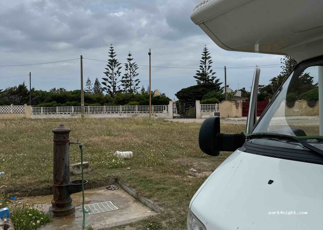 (72100) Brindisi - 64 Via di Torre Testa — foto 2