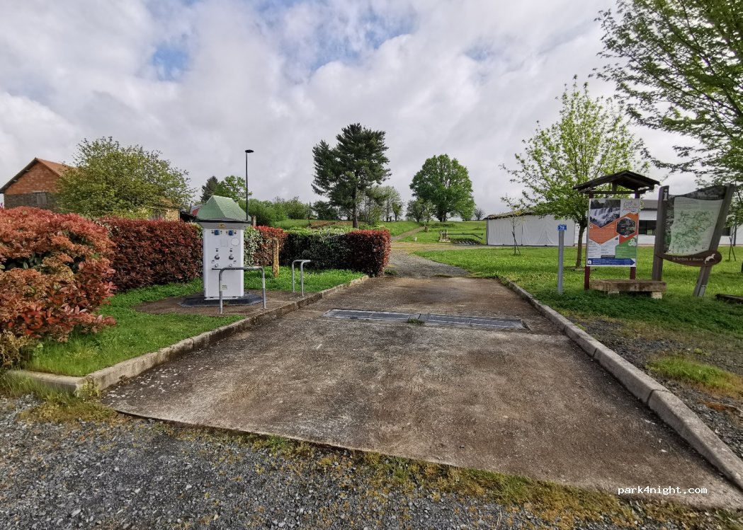 (24270) Savignac-Lédrier - 8 Route de Juillac — foto 3