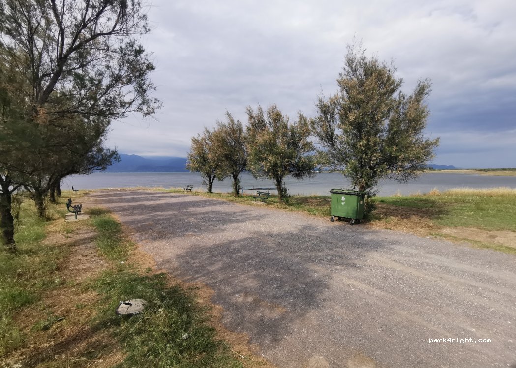 (350 09) Molos - Epar.Od. Agias Triadas-Kamenon Vourlon — foto