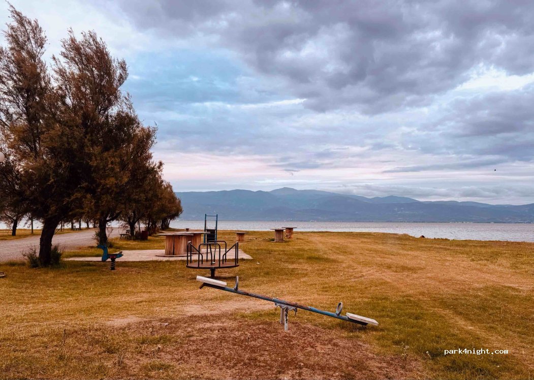 (350 09) Molos - Epar.Od. Agias Triadas-Kamenon Vourlon — foto 5