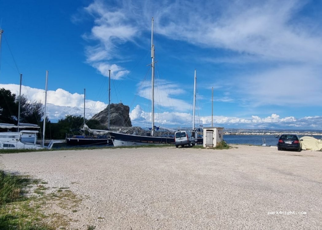 (13220) Châteauneuf-les-Martigues - 8 Résidence du Port — foto 3
