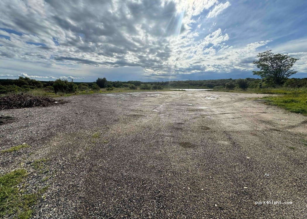 (30210) Pouzilhac - 6 Le Puget — foto 3