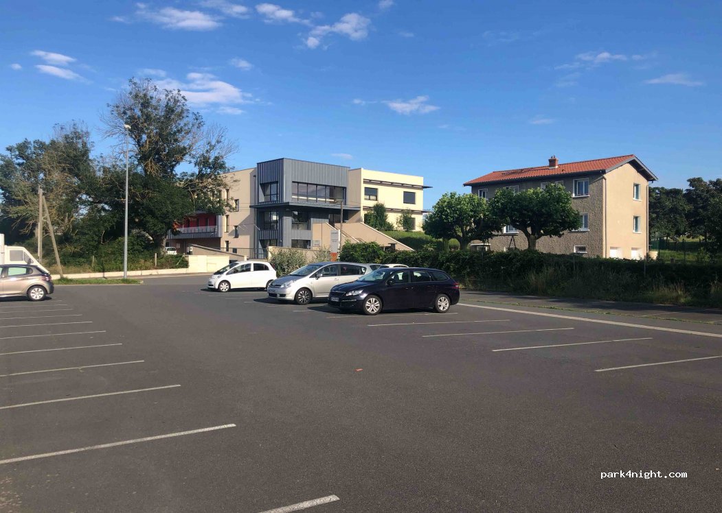 (69210) Lentilly - Chemin de Fontaine Rolland — foto 2