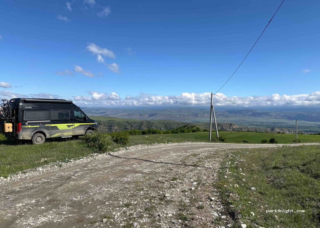 () Ertatsminda - — foto