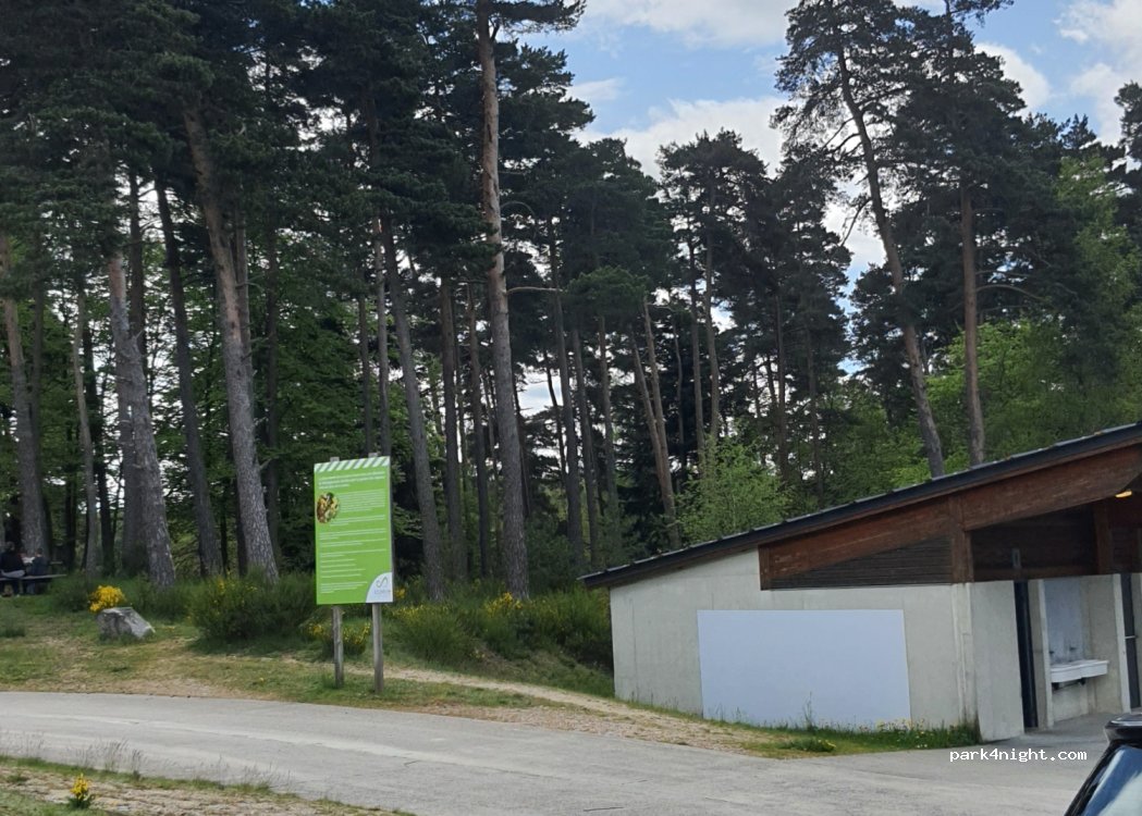 (48200) Les Monts-Verts - Unnamed Road — foto 2