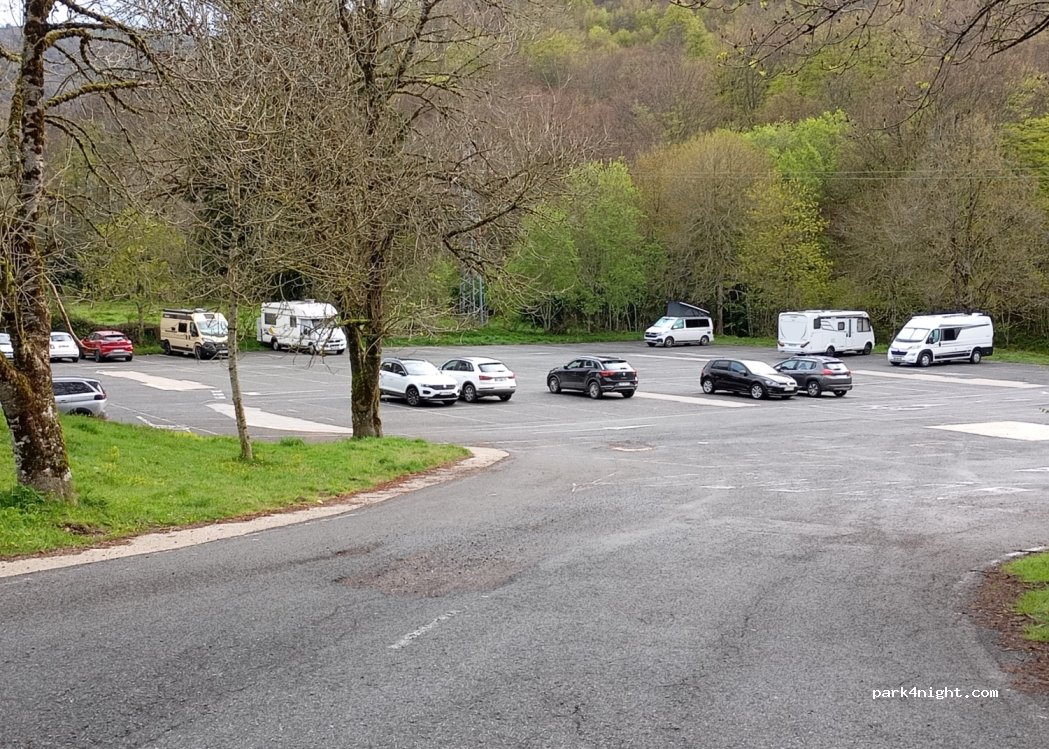 Aparcamiento Roncesvalles — foto 3