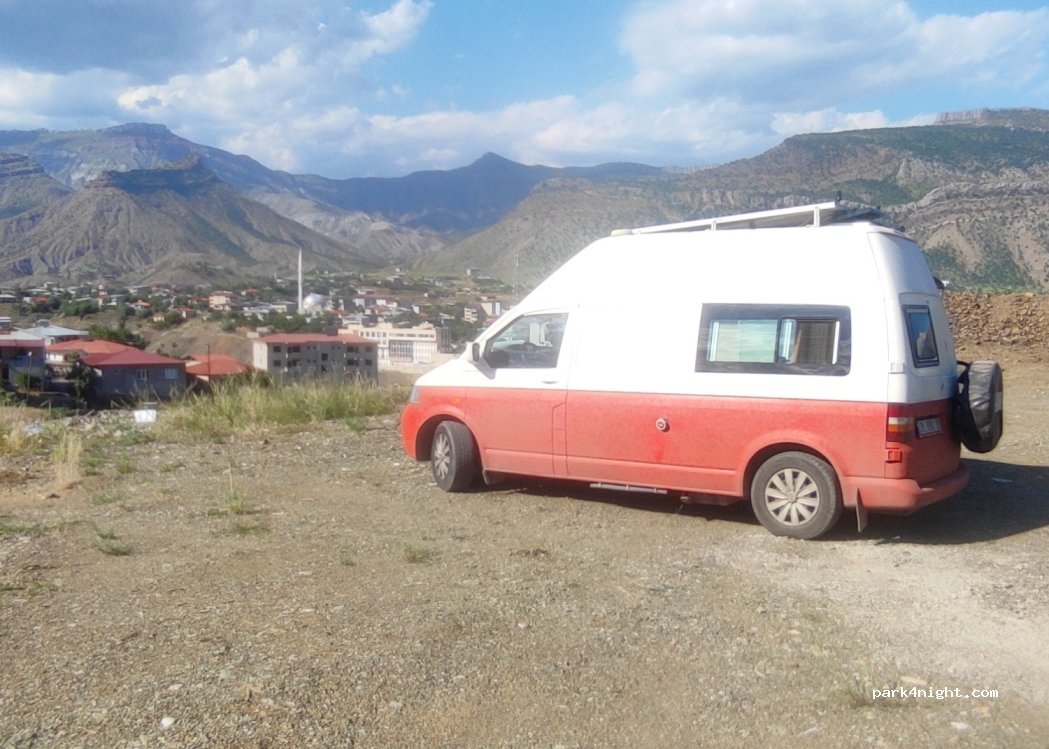 (30802) Derecik - Derecik Koyu Yolu — foto