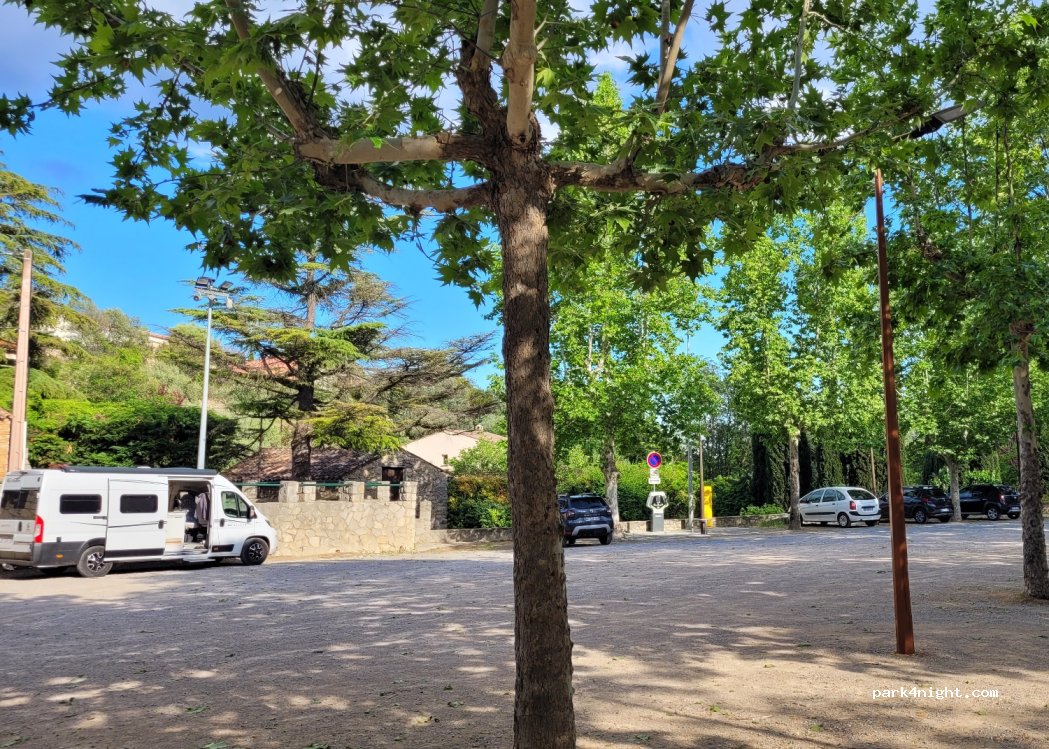 (83830) Figanières - 4 Avenue des Marthes — foto