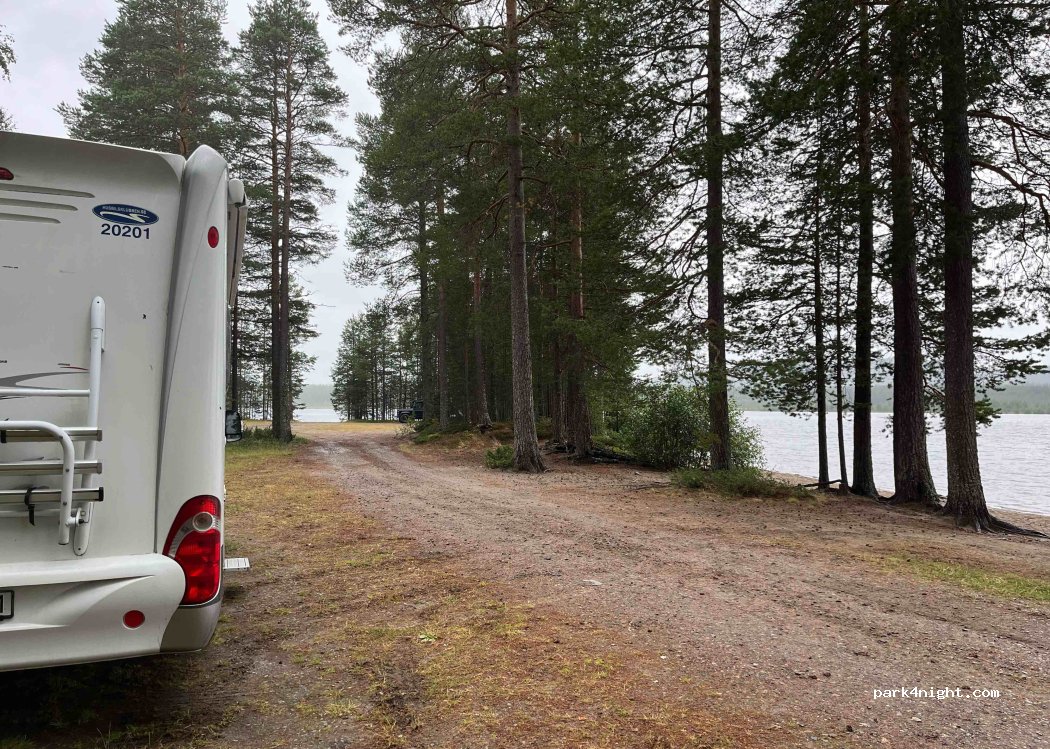(790 90)  - 17 STORSANDVÄGEN — foto 4