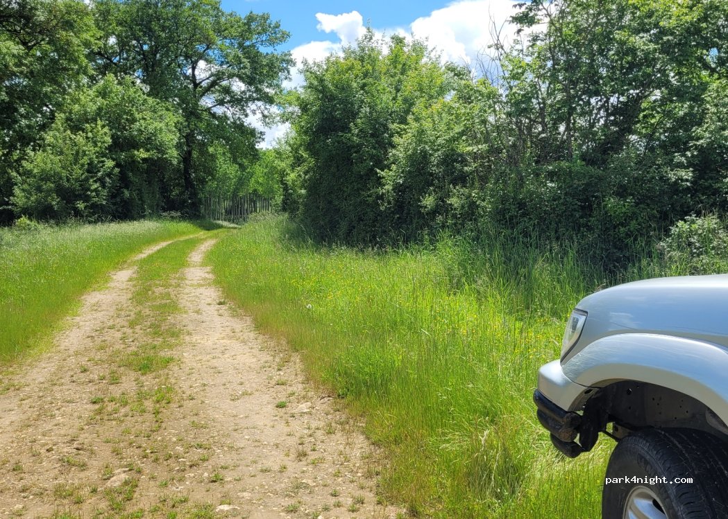 (86320) Sillars - Unnamed Road — foto