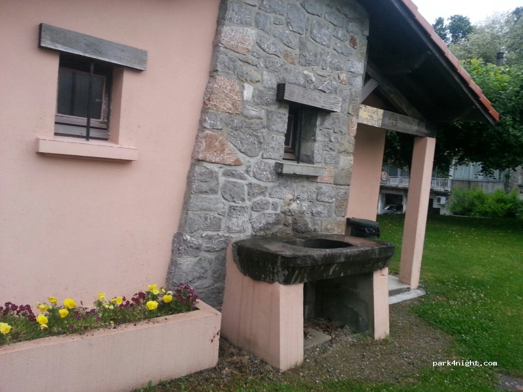 (09420) Rimont - 33 Village — foto