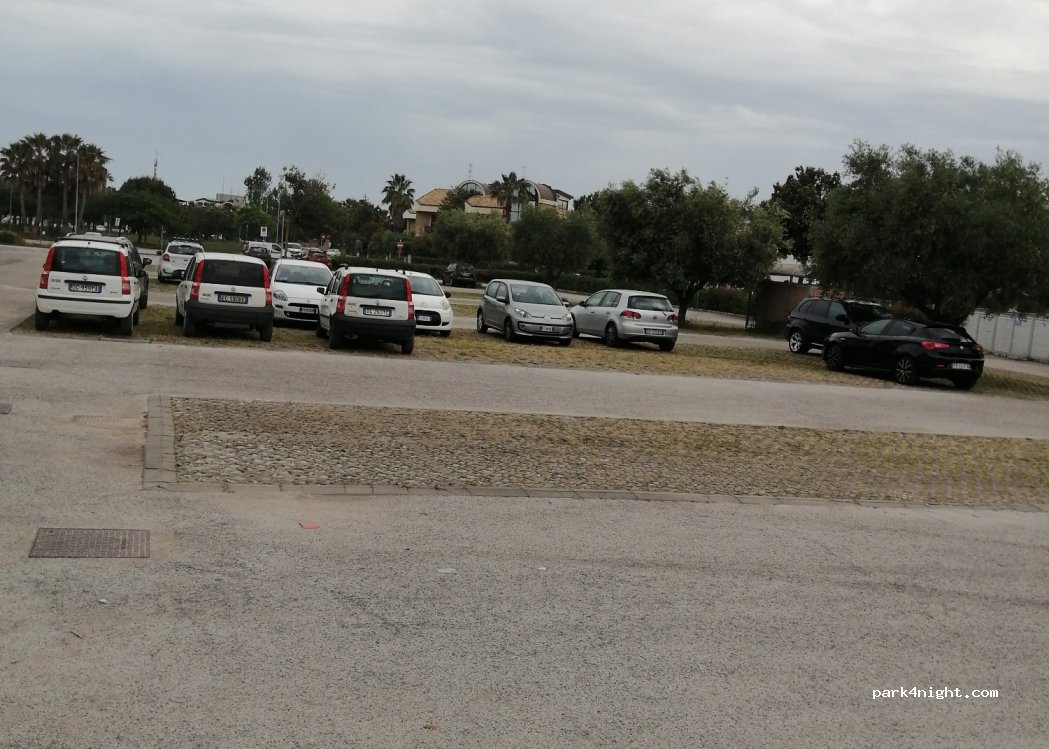 (62012) Civitanova Marche - 15 Via Carnia — foto