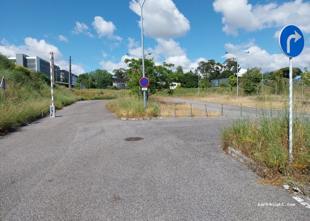 (2790) Carnaxide - Unnamed Road — foto 4