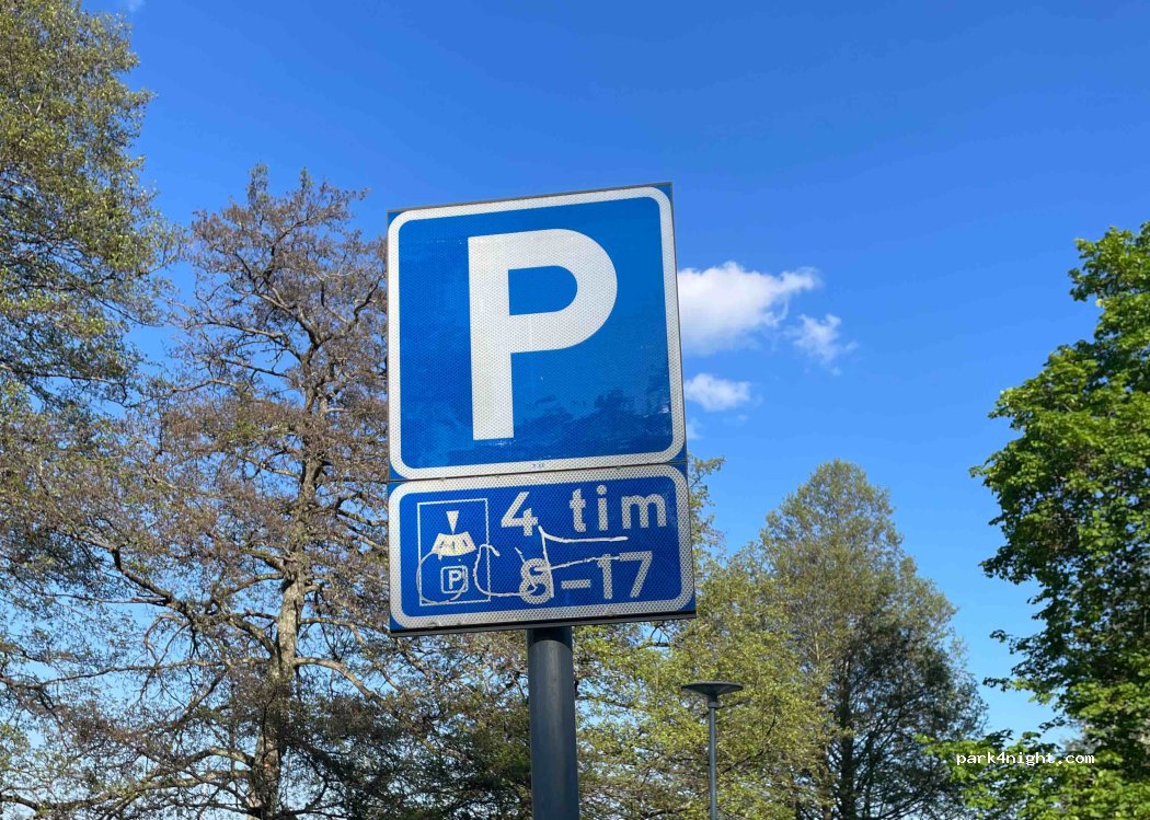 (645 31) Strängnäs - 13 Fridhemsgatan — foto