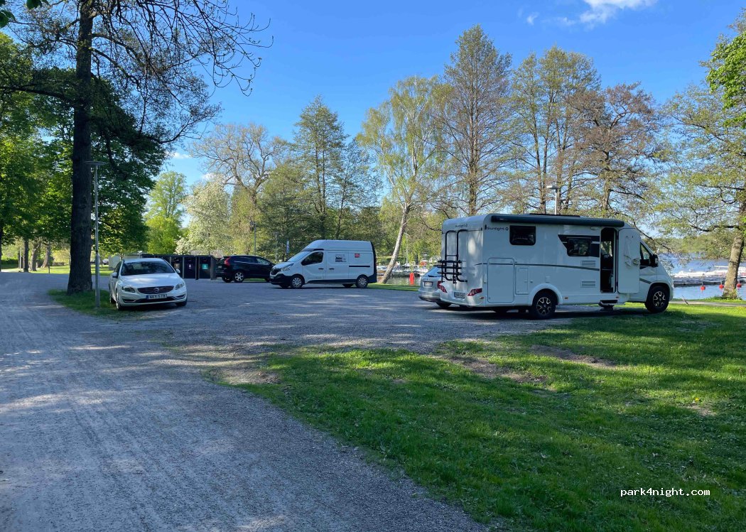 (645 31) Strängnäs - 13 Fridhemsgatan — foto 3