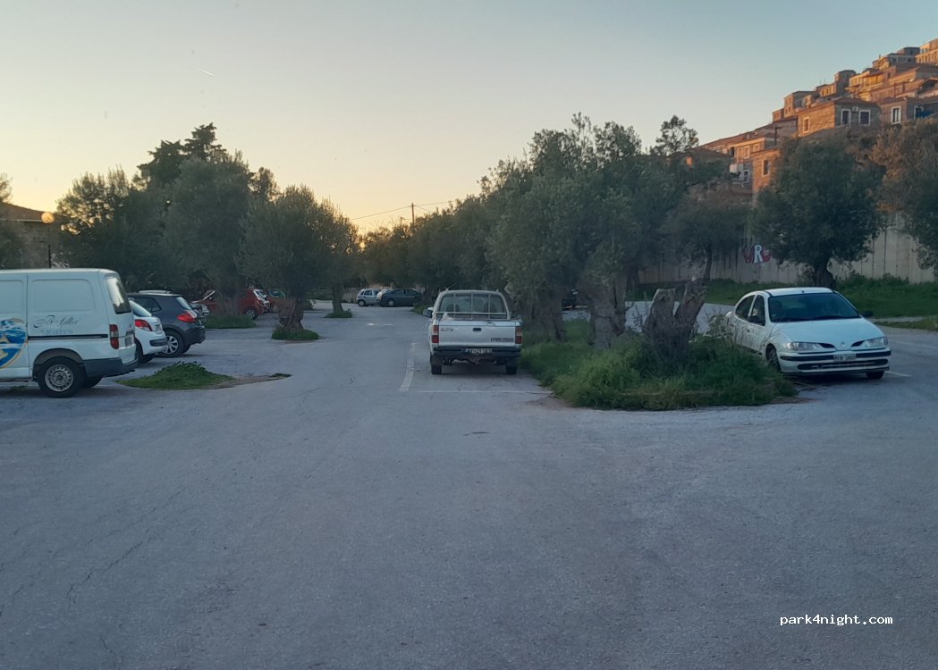 (811 08) Mithimna - Unnamed Road — foto 2