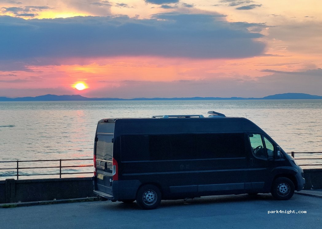 (CA15 6JD) Maryport - 17 The Promenade — foto