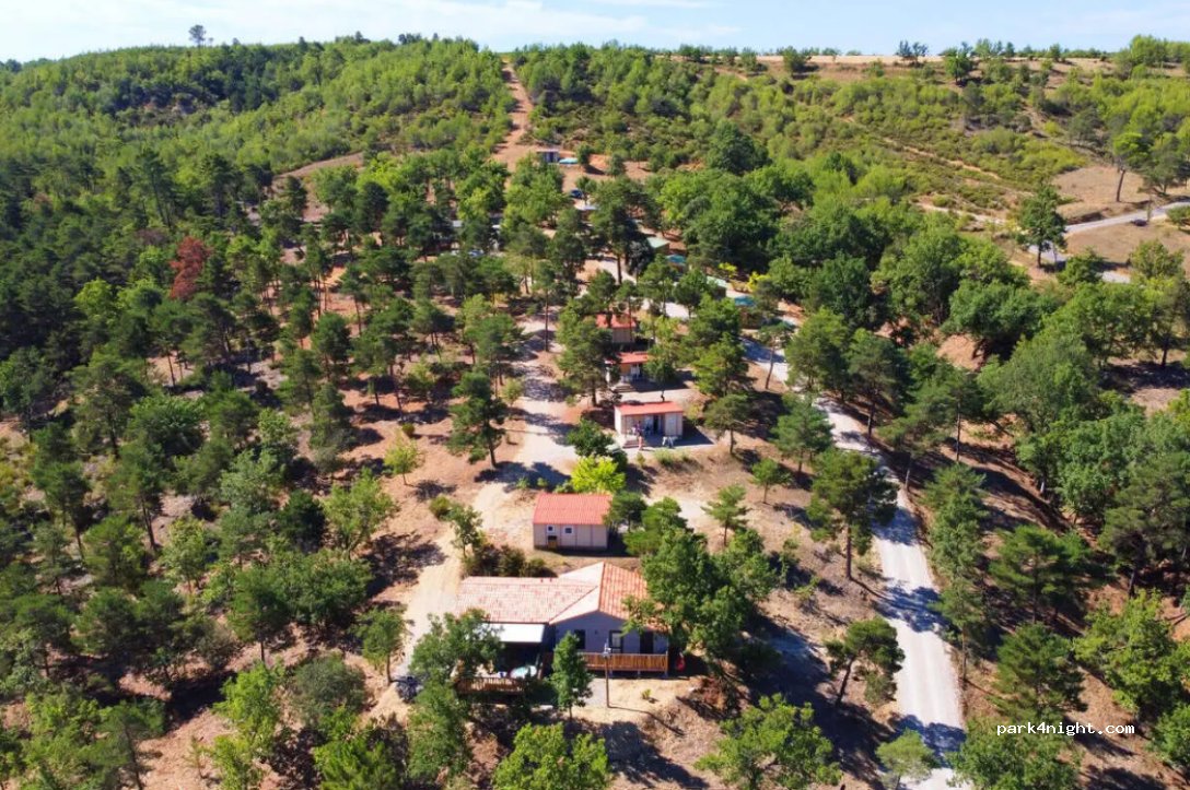 Camping Ushuaïa Villages Le Lavandin — foto 2