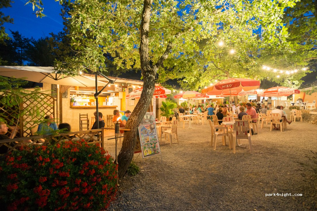 Camping Ushuaïa Villages Le Lavandin — foto 3