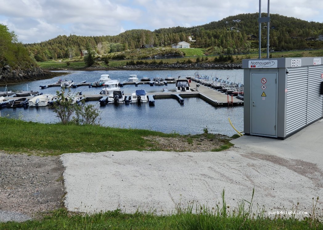 (6694) Foldfjorden - 46 Høvikvegen — foto 2
