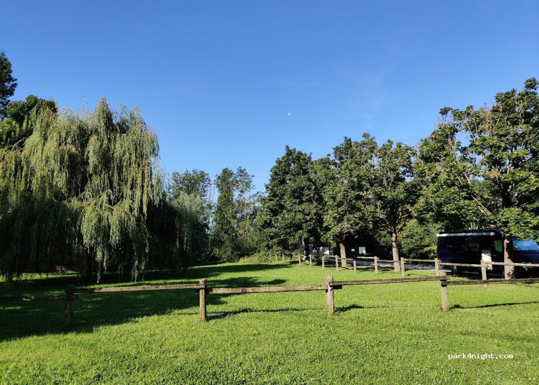 (10150) Sainte-Maure - 1 Ruelle des Pavillons — foto 2