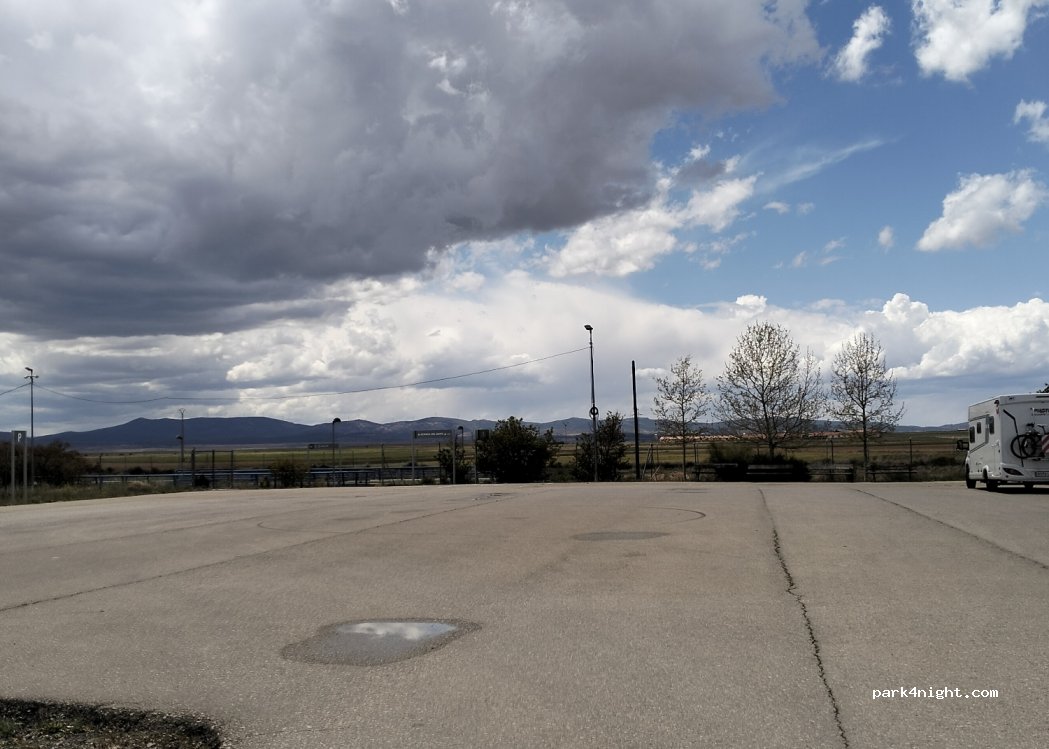 (44300) Monreal del Campo - C. Nueva — foto