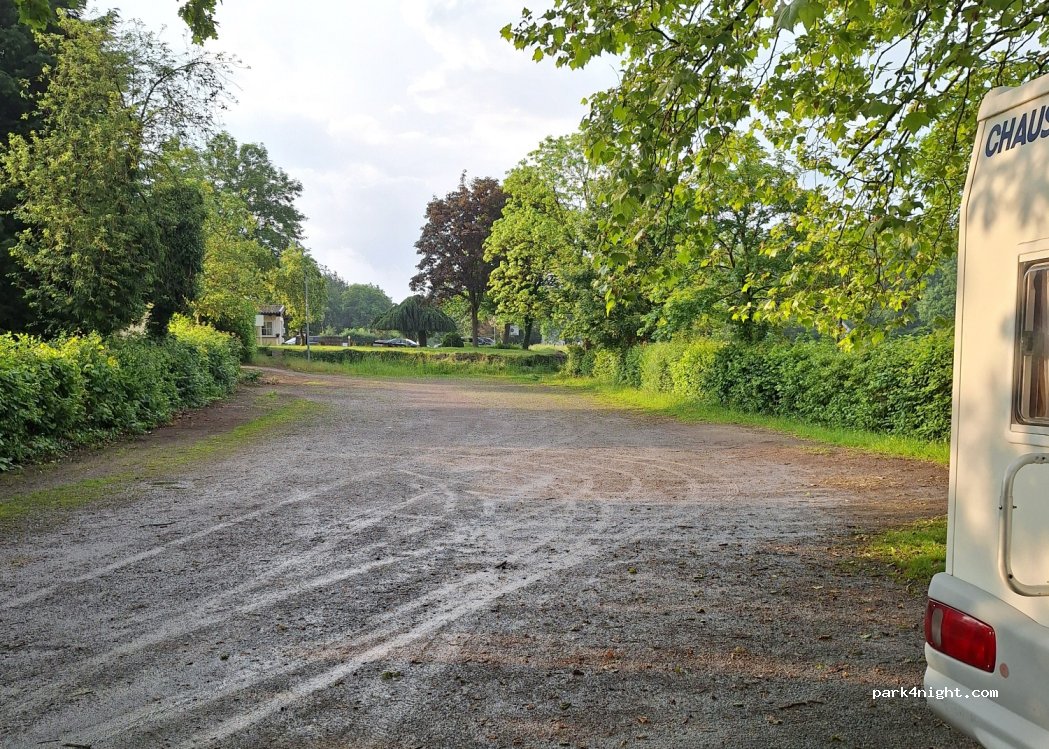Wanderparkplatz Bürenbruch — foto