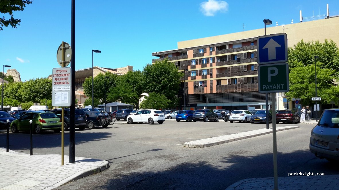 (84100) Orange - 10 Cours Pourtoules — foto