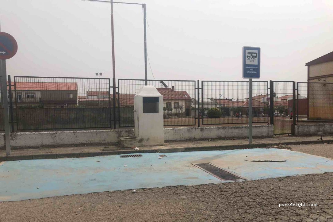 (06170) La Albuera - 11 Calle Francisco Álvarez Gómez — foto 3