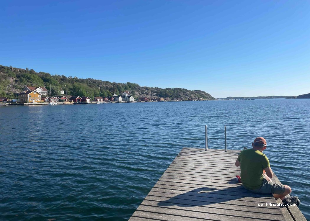 (457 95) Grebbestad - 6 Halsviksvägen — foto