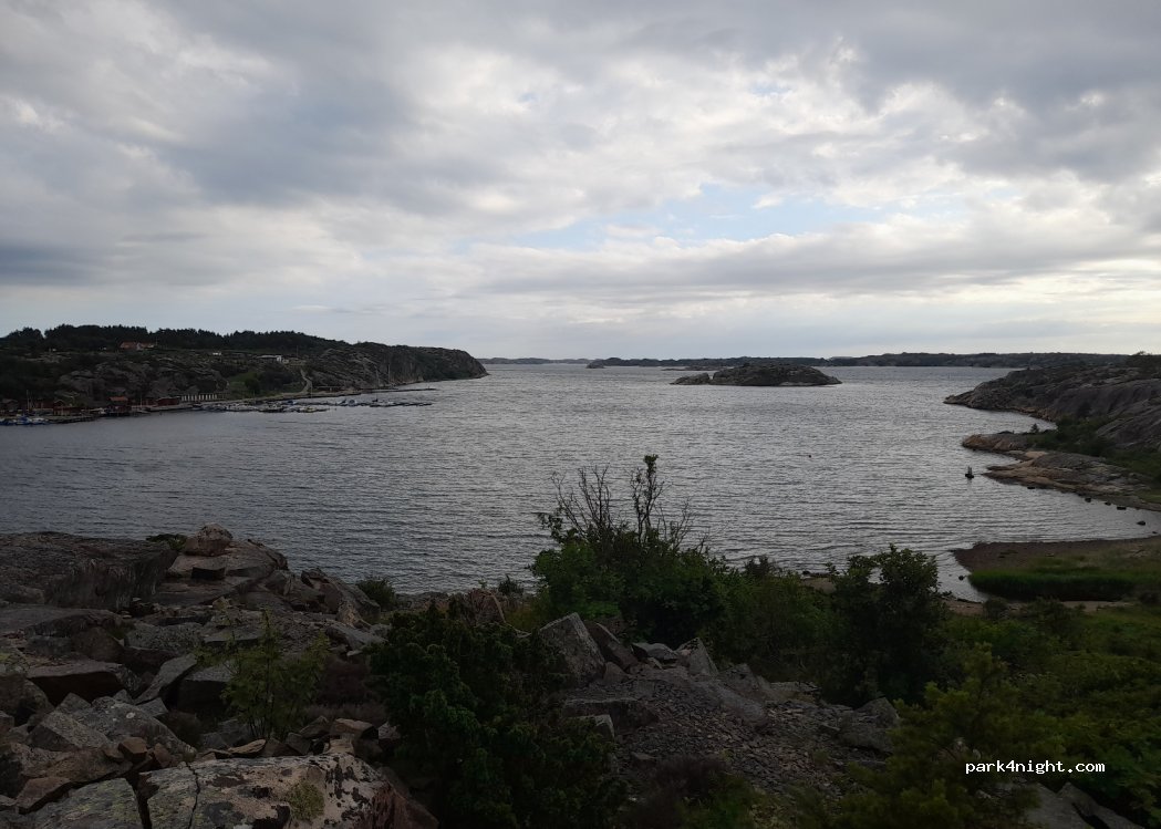 (457 95) Grebbestad - 6 Halsviksvägen — foto 3