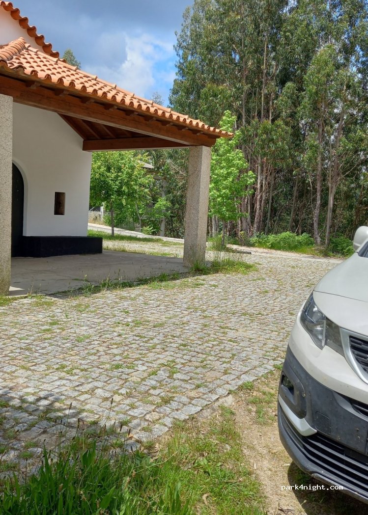 (4540) Arouca - — foto