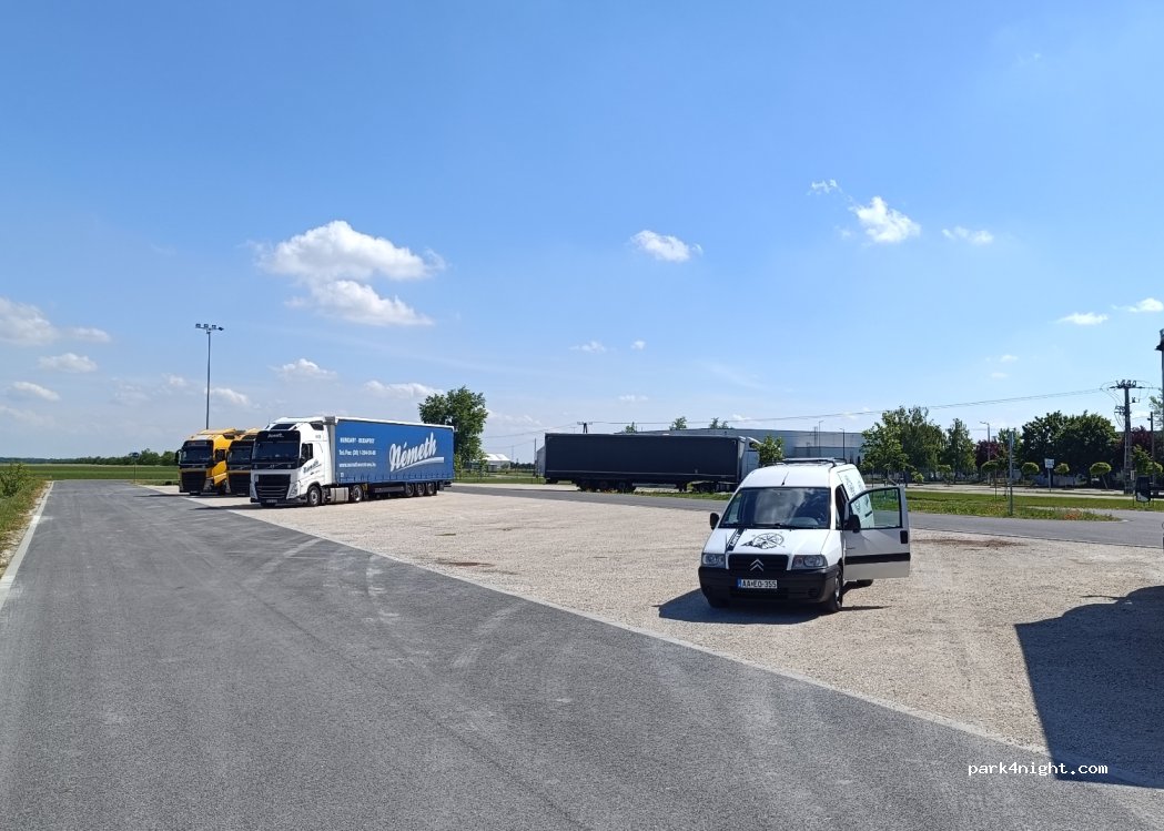 (9245) Mosonszolnok - 37 Szabadság út — foto 4