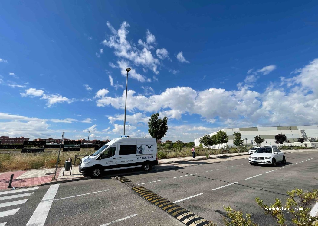 (28850) Torrejón de Ardoz - 5 Avenida Premios Nobel — foto 2