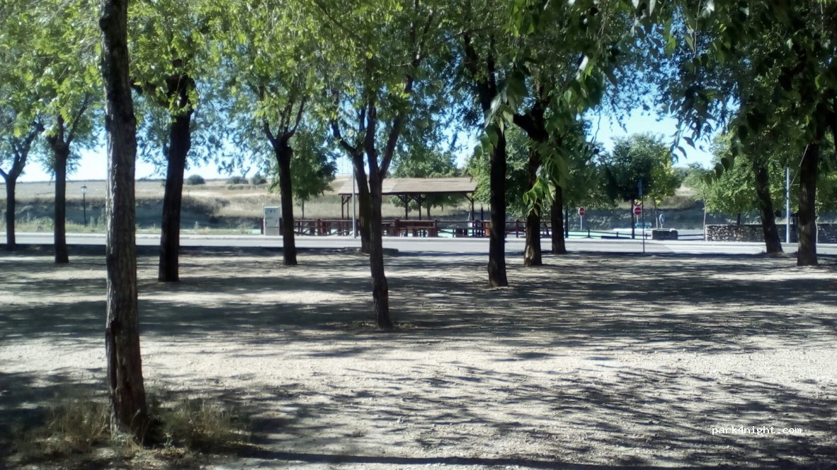 (45221) Esquivias - 94 Calle Emilia Pardo Bazán — foto 2
