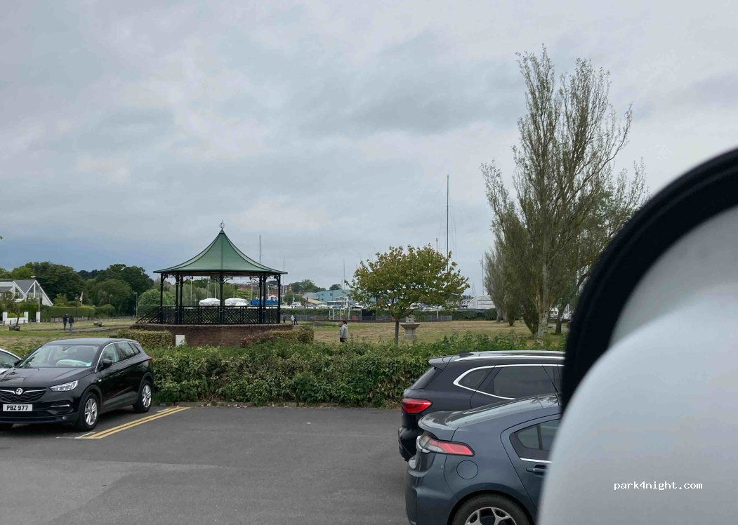 (SO41 3SE) Lymington - Bath Road — foto 3