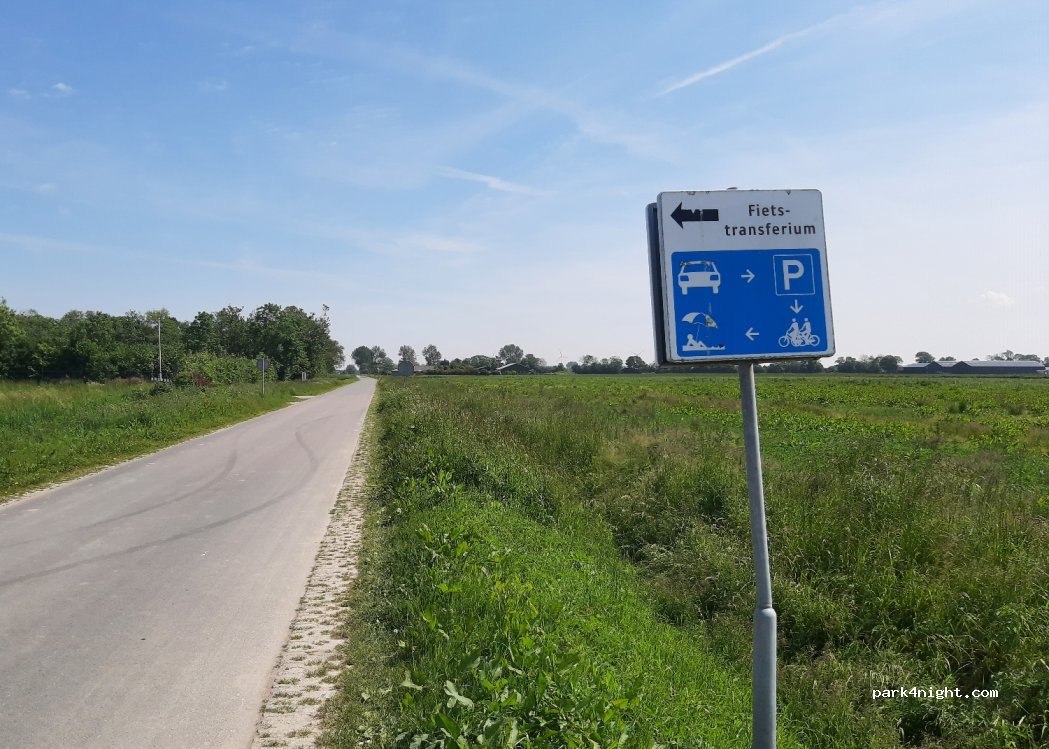 (1749 CJ) Warmenhuizen - 24 Rekerkoogweg — foto