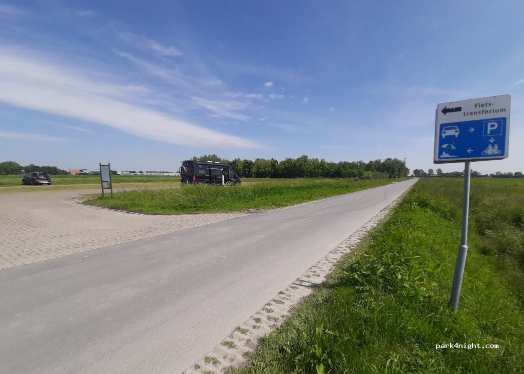 (1749 CJ) Warmenhuizen - 24 Rekerkoogweg — foto 3