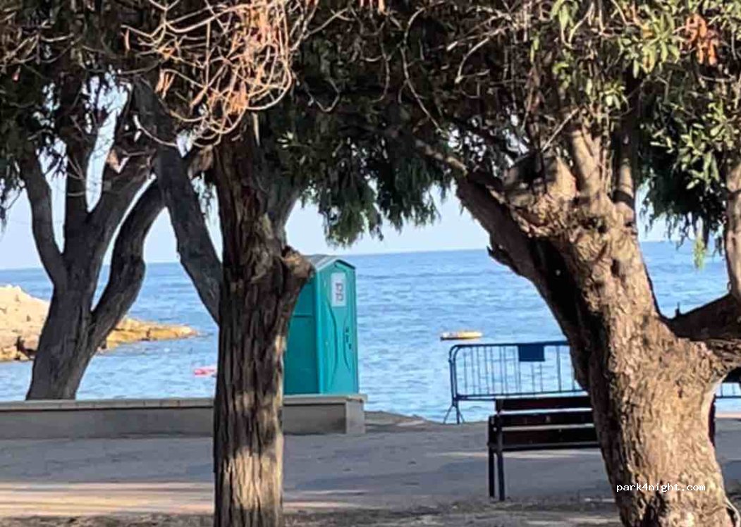 (03570) Villajoyosa - Avenida Tellerola — foto 2