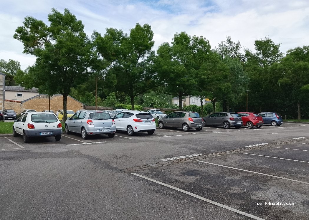 (86000) Poitiers - 13 Boulevard Bajon — foto