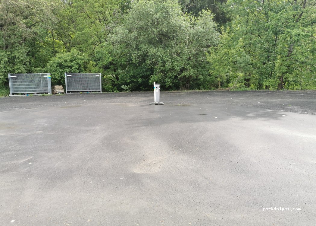 Wohnmobilstellplatz Kreuztal-Osthelden — foto