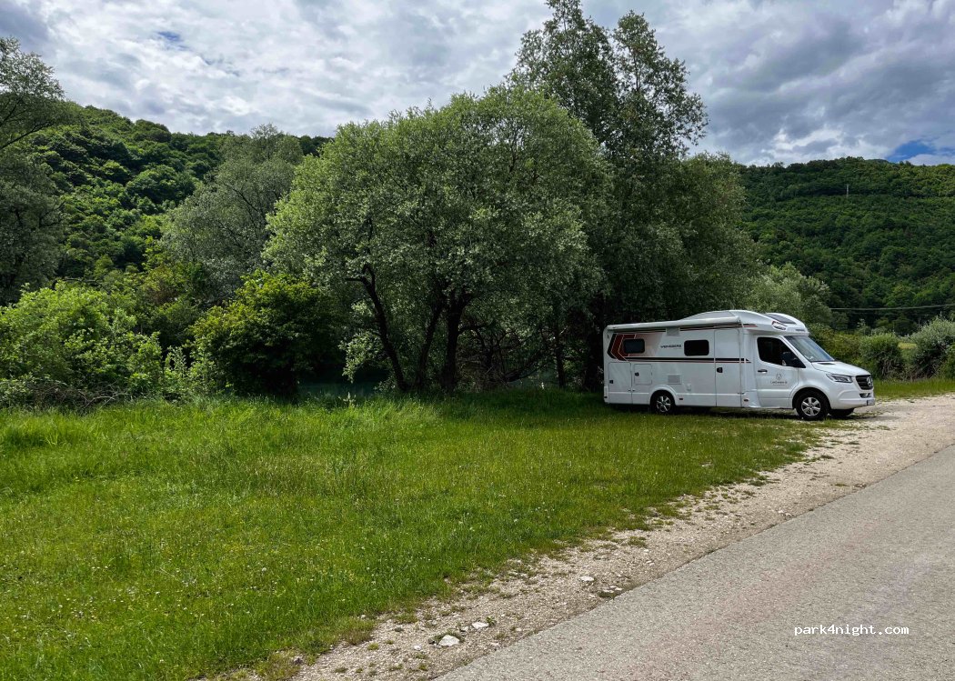 (70206) Čerkazovići - Željeznička — foto 2