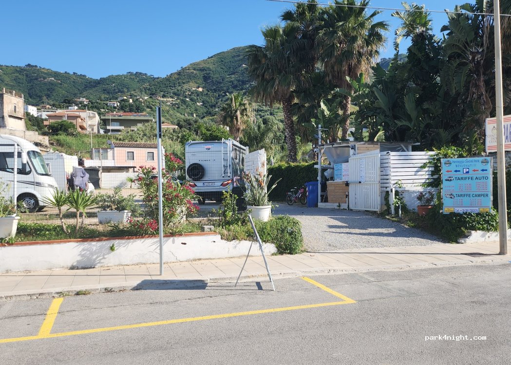 Parking Central Park Cefalù — foto