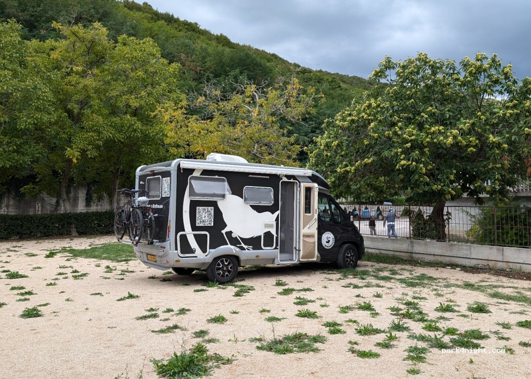 Area sosta camper Camperzinio — foto 2