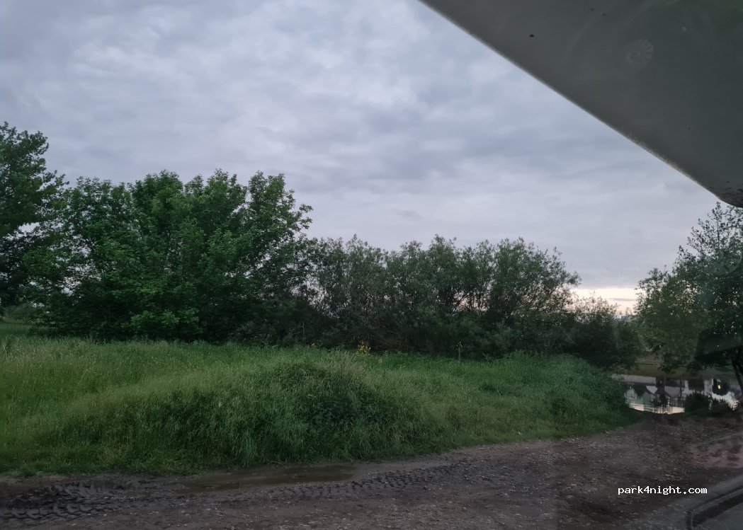 (411 08) Štětí - — foto