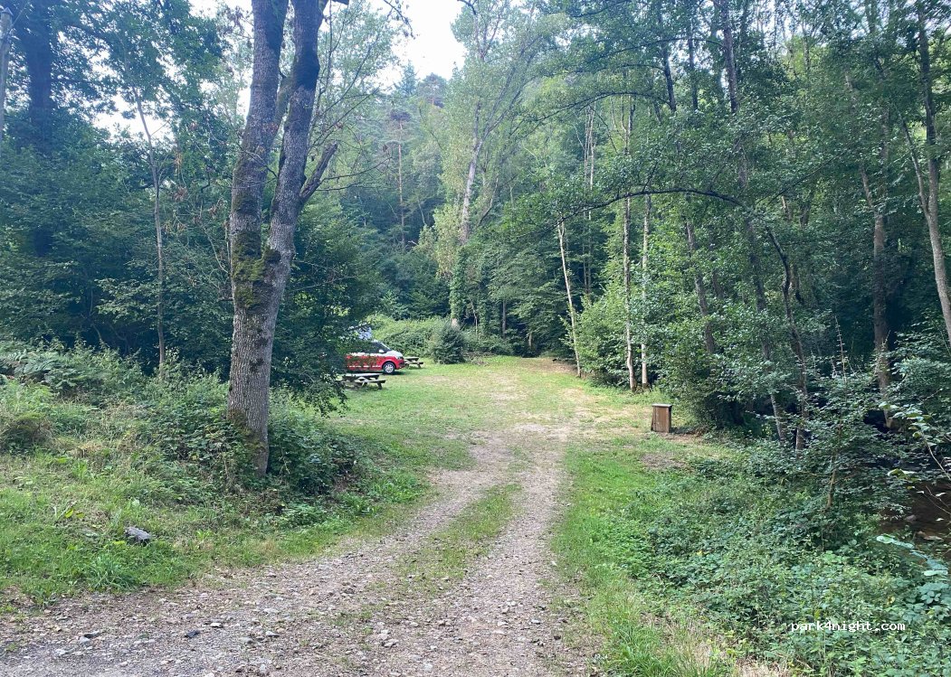 (63490) Saint-Quentin-sur-Sauxillanges - — foto
