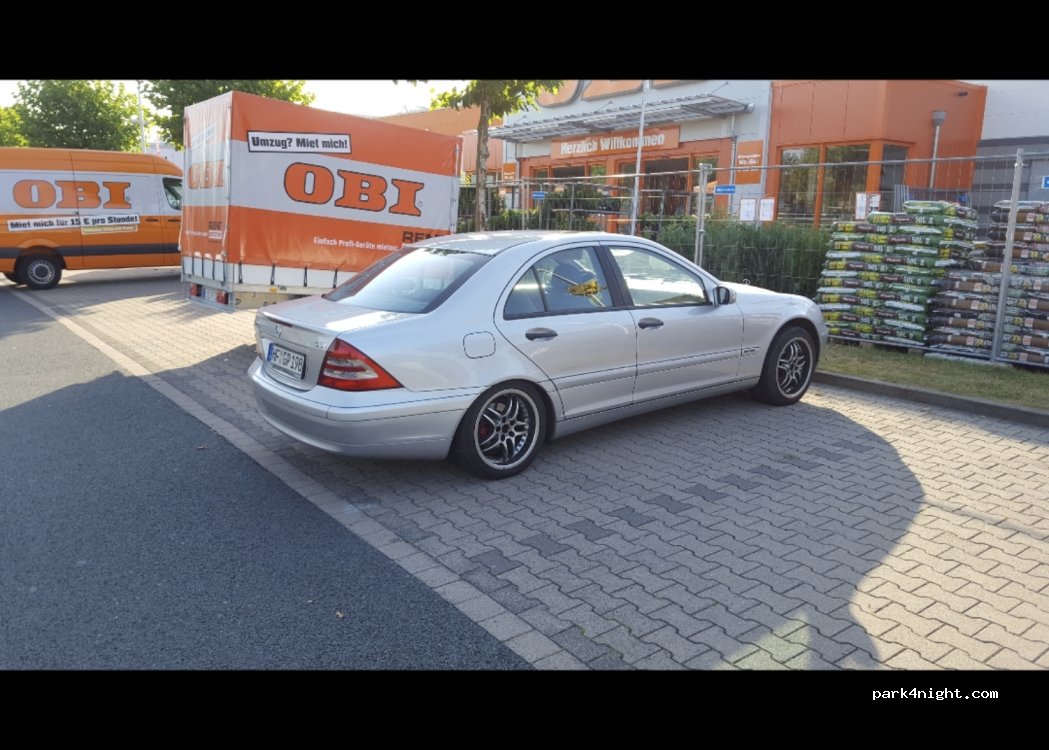 (32) Bad Oeynhausen - Unnamed Road — foto