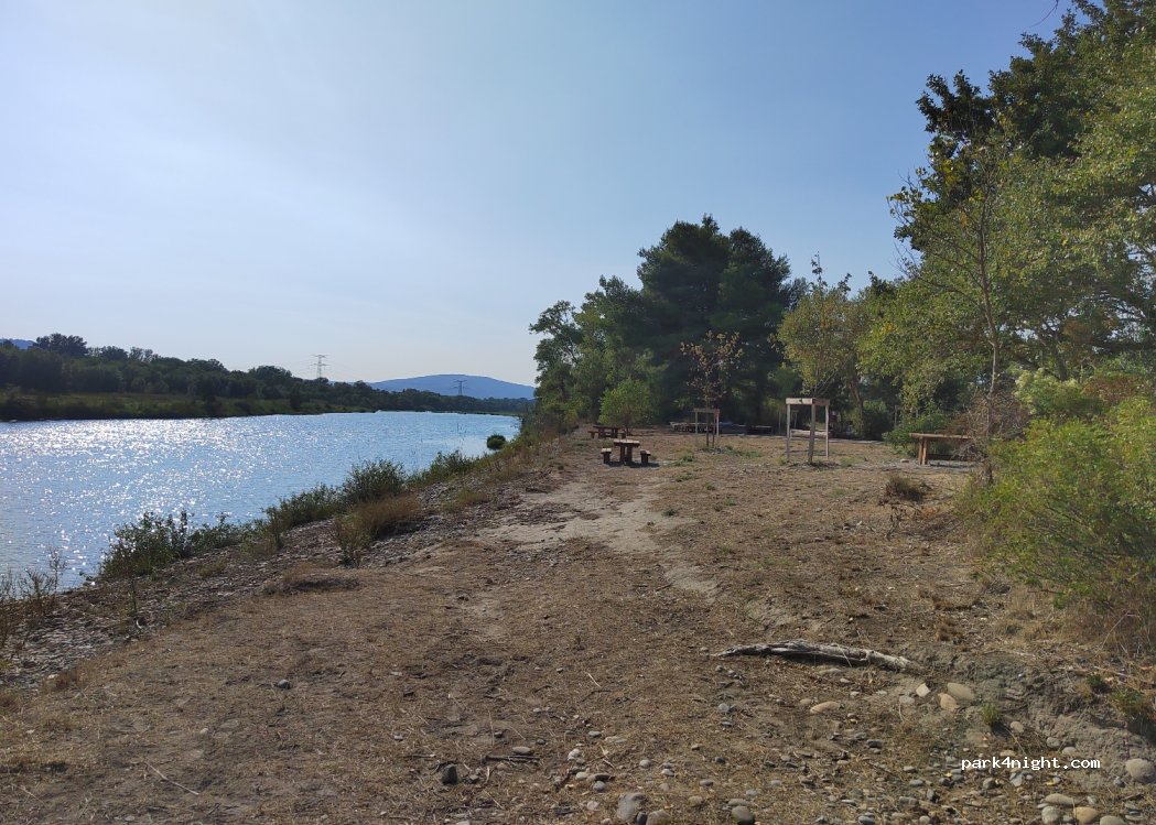 (84120) Pertuis - Unnamed Road — foto 2
