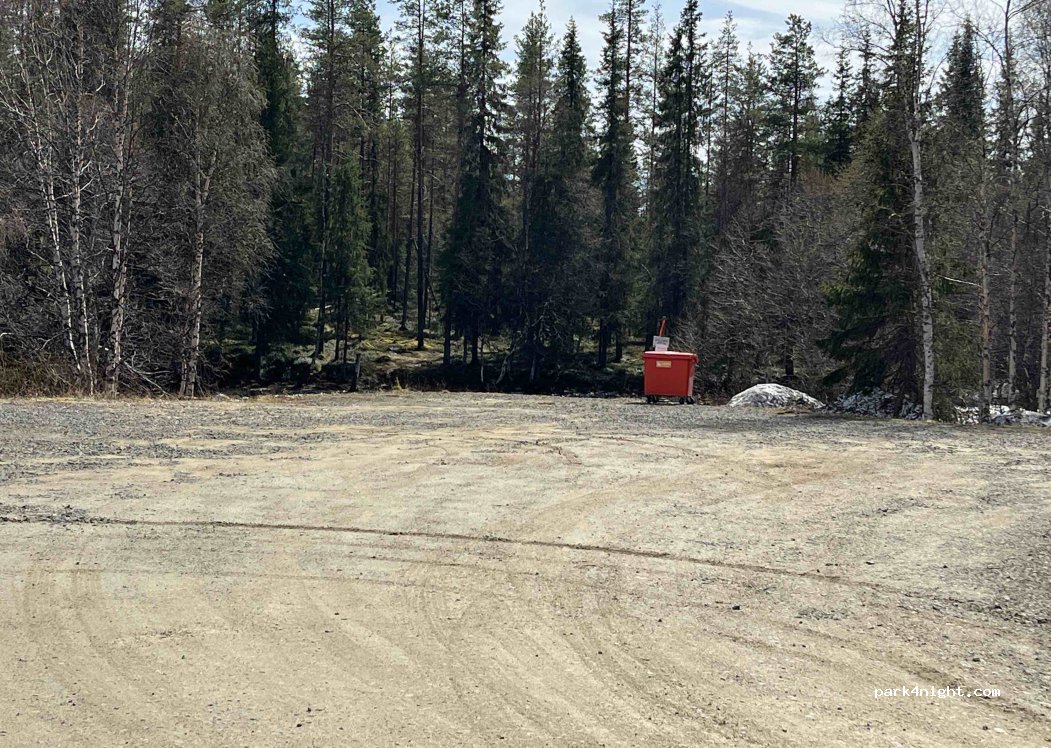 (95970) Tunturi-Lappi - 237 Ylläksentie — foto